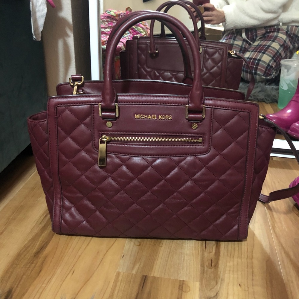 Michael Kors Maroon quilted handbag